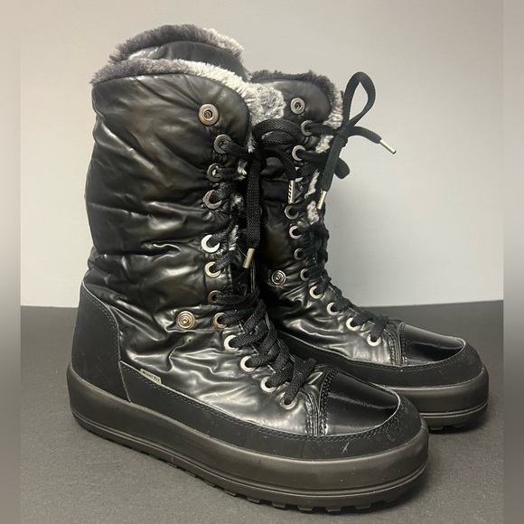 Jog Dog, Made in Italy boots, Size:40,Black/Grey Faux Fur, Pre- Owned,Folds down - Picture 1 of 13